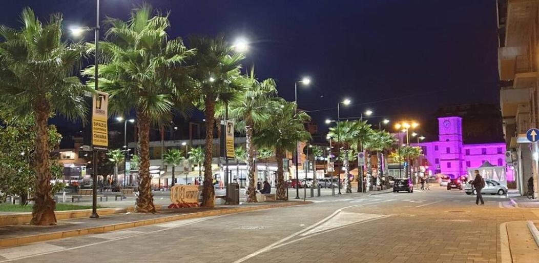 Le Camelie -Appartamenti Nuovi Porto SantʼElpidio Buitenkant foto